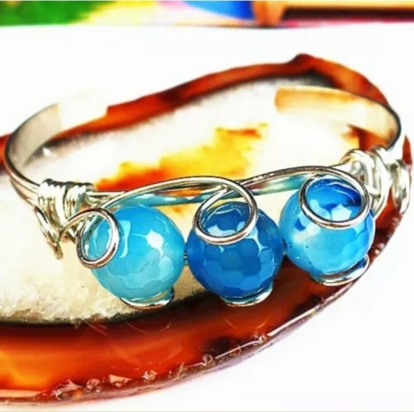 New Silver Wrapped Blue Dragon Veins Agate Bracelet. - Picture 2 of 2